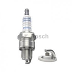 BOSCH 0 242 240 561 Candela accensione (Impianto di accensione)